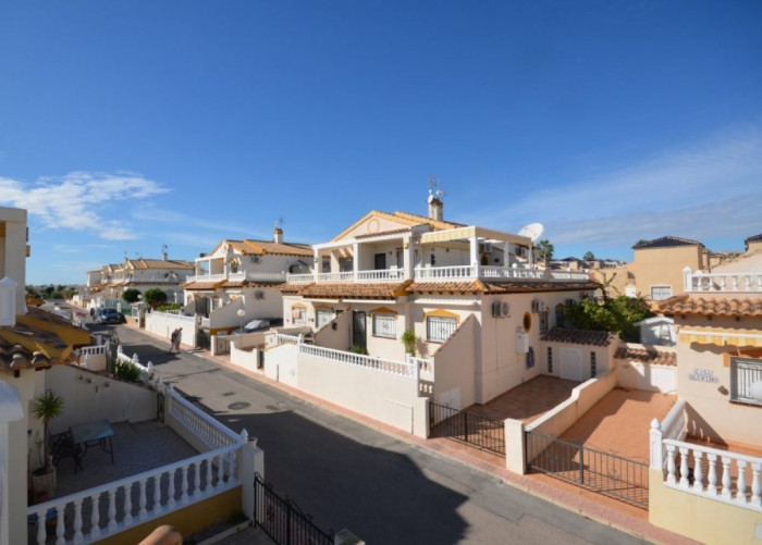 Adosado en Orihuela Costa 