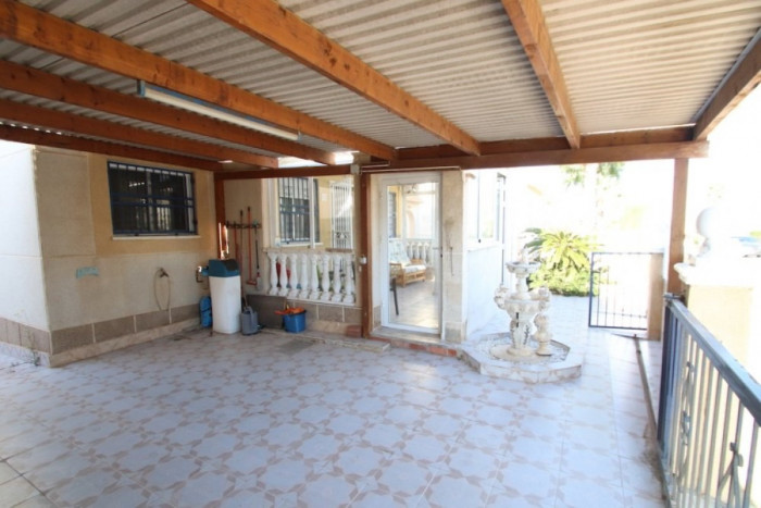 Вилла в Torrevieja