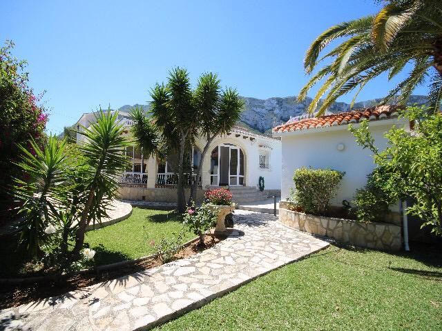 Вилла в Denia