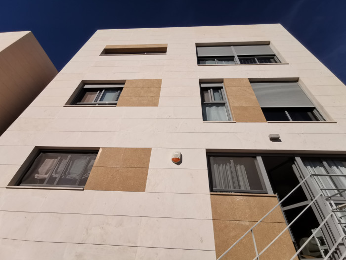 Apartamento de 3 niveles en San Juan de Alicante