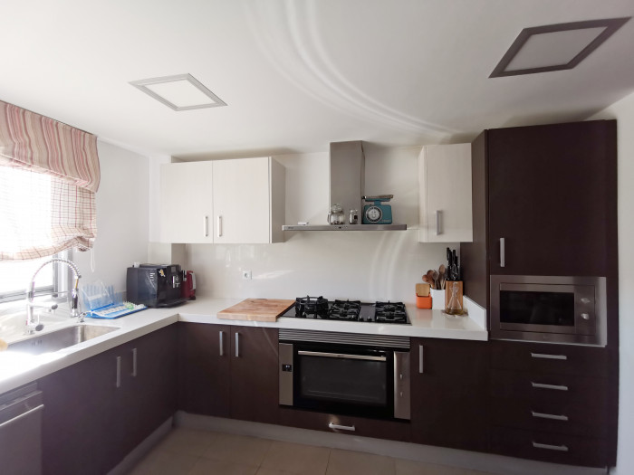 Apartamento de 3 niveles en San Juan de Alicante