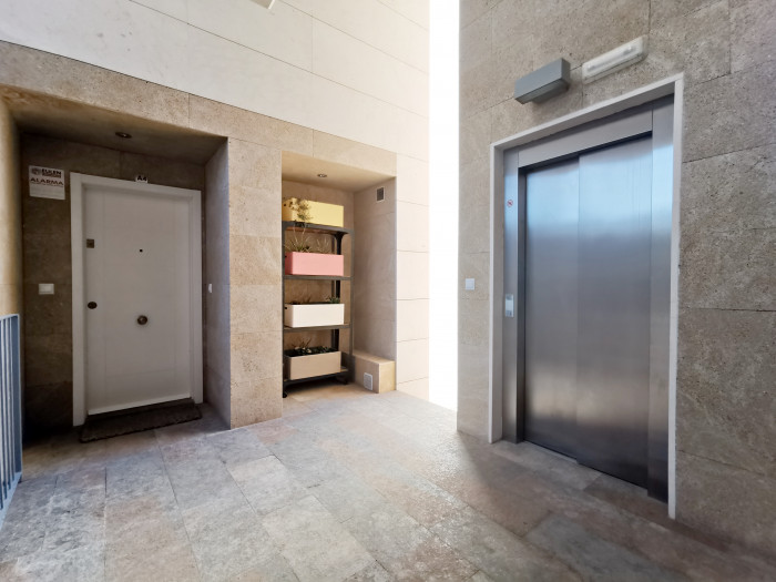 Apartamento de 3 niveles en San Juan de Alicante