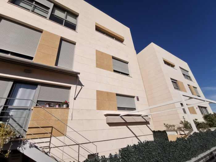 Apartamento de 3 niveles en San Juan de Alicante