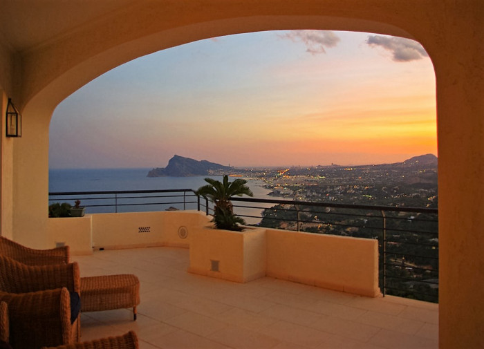 Villa con maravillosas vistas en Altea Hills