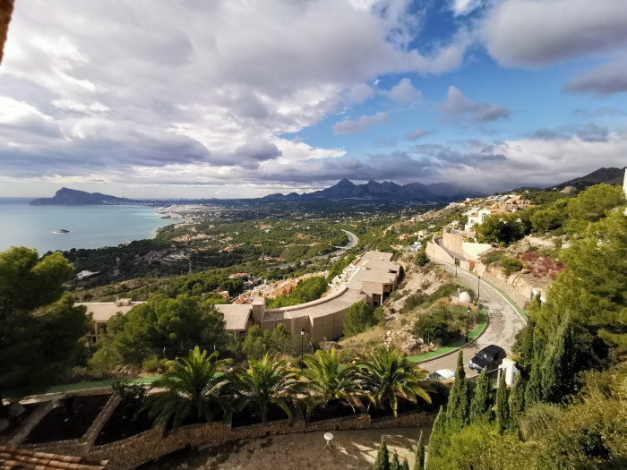 Villa con maravillosas vistas en Altea Hills