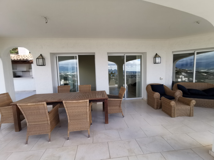 Villa con maravillosas vistas en Altea Hills