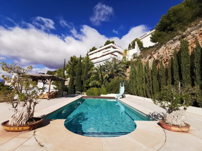 Villa con maravillosas vistas en Altea Hills