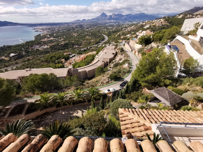 Villa con maravillosas vistas en Altea Hills