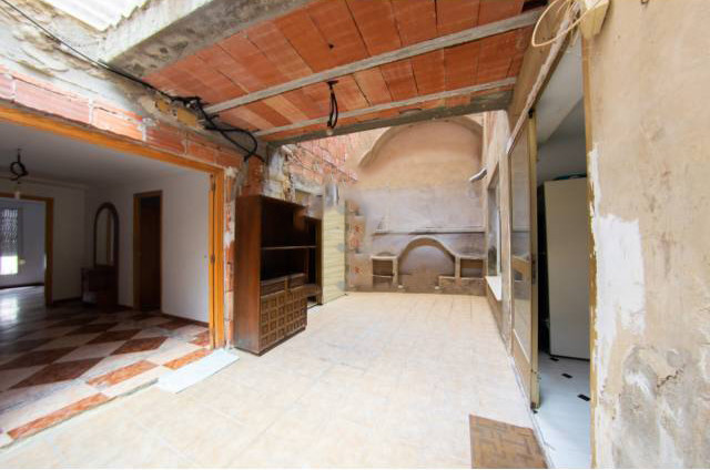 Casa de tres plantas en Alquiler en Alquería de La Condesa