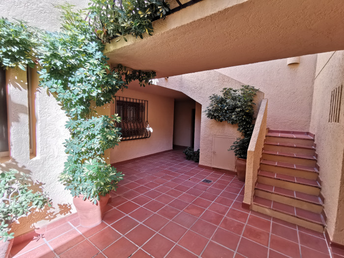 Квартира в порту Луис Кампоманес, Altea