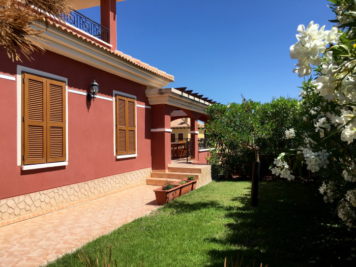 Villa en Benidorm, en la urb. Balcón De Finestrat