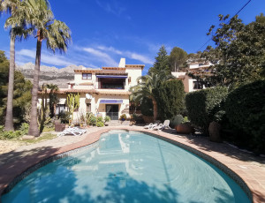 Impresionante finca en Altea la Vella