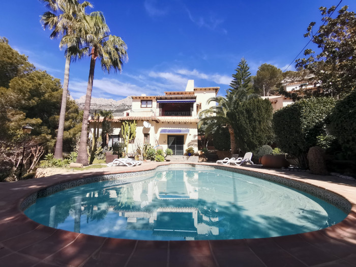 Impresionante finca en Altea la Vella
