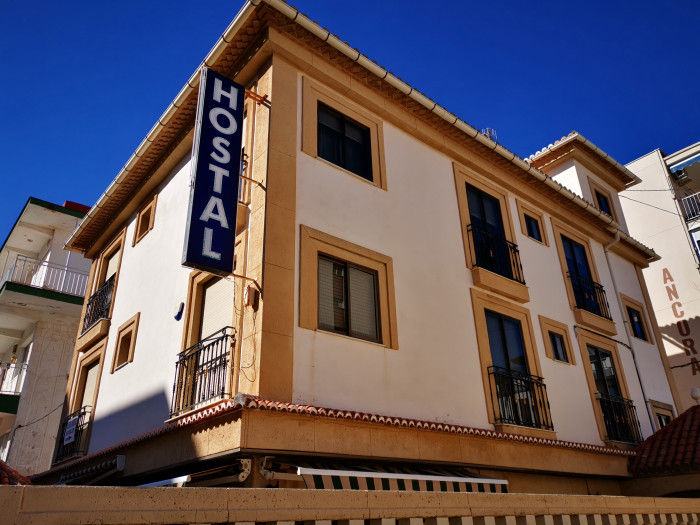 Mini-hotel/hostal, restaurante de playa en gandía