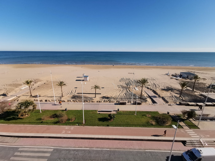 Apartamento en Gandia, primera línea