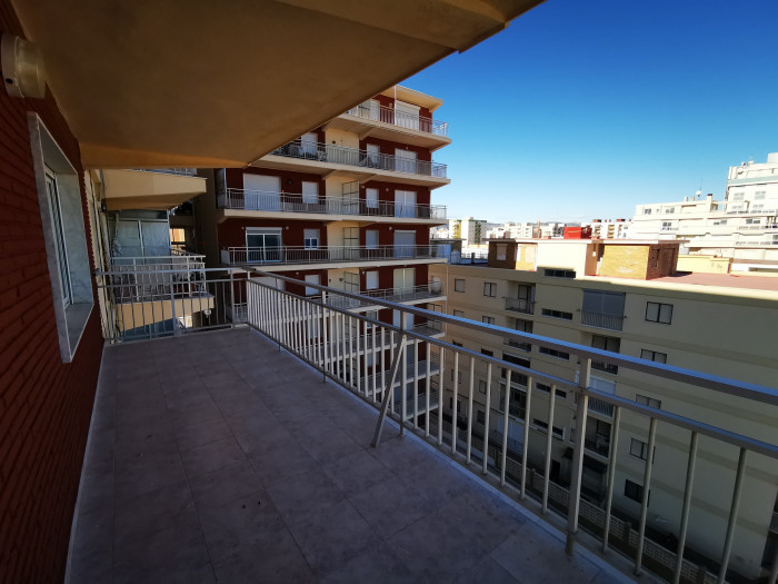 Apartamento en Gandia, primera línea