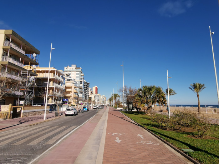 Apartamento en Gandia, primera línea