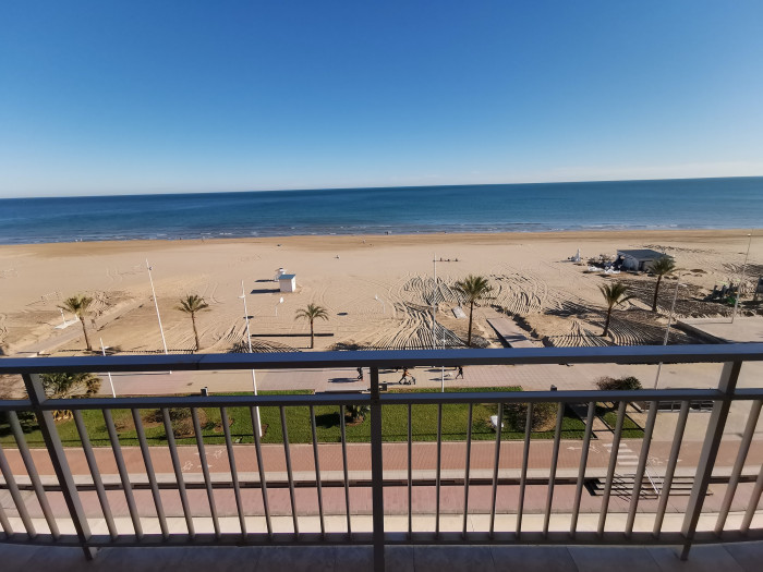 Apartamento en Gandia, primera línea