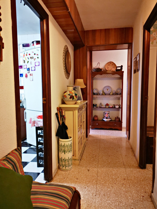 Apartamento, primera línea, en Gandia (se puede hacer albergue)