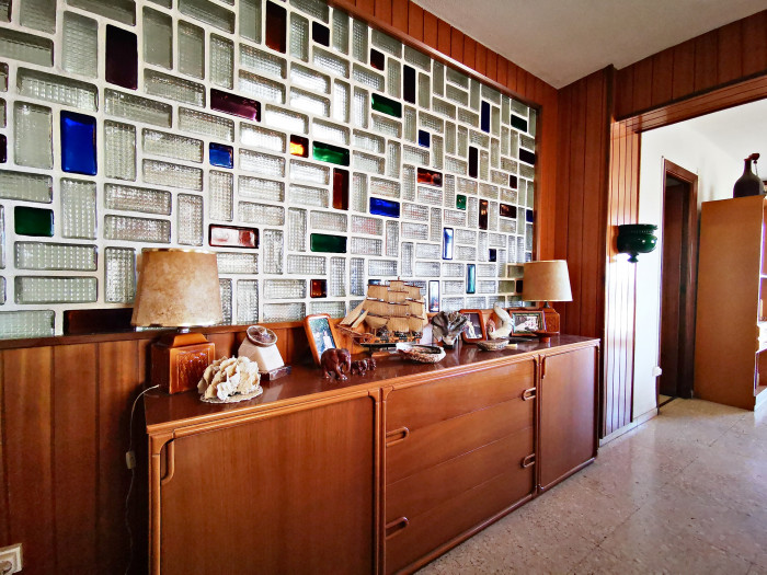 Apartamento, primera línea, en Gandia (se puede hacer albergue)