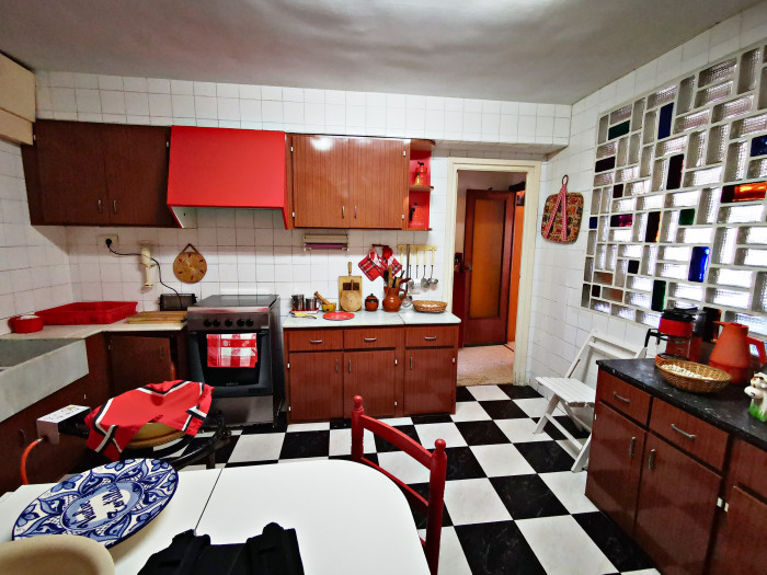 Apartamento, primera línea, en Gandia (se puede hacer albergue)