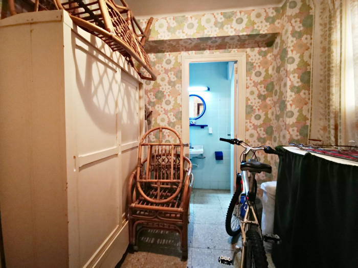 Apartamento, primera línea, en Gandia (se puede hacer albergue)