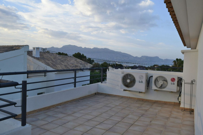 Chalet en Alfaz del Pi