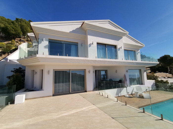 Вилла в Altea Hills с панорамным видом