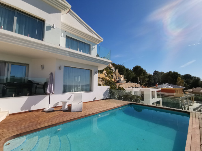 Вилла в Altea Hills с панорамным видом